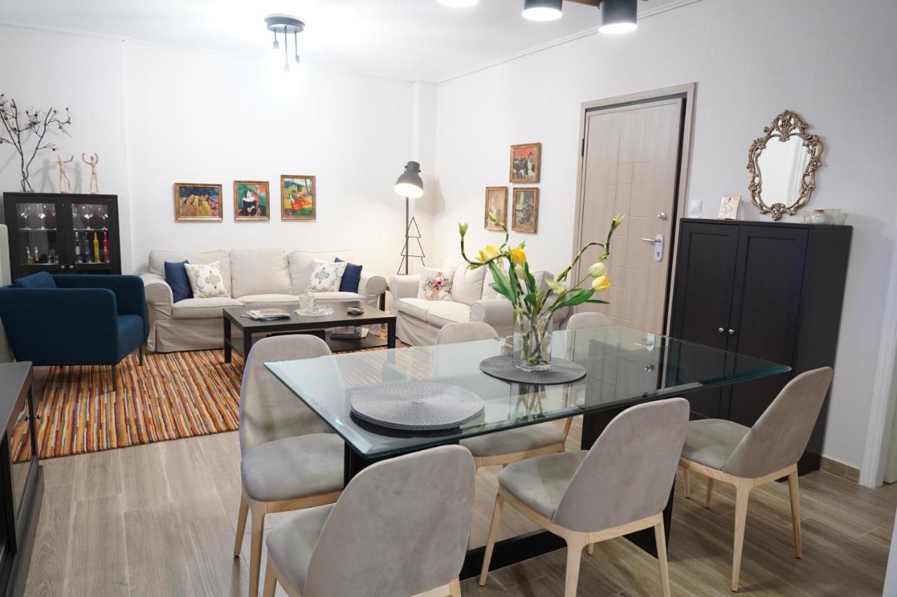 Larissa Downtown Apartment With Parking Exterior foto